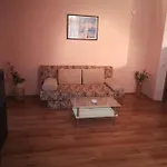 아파트 Stefi